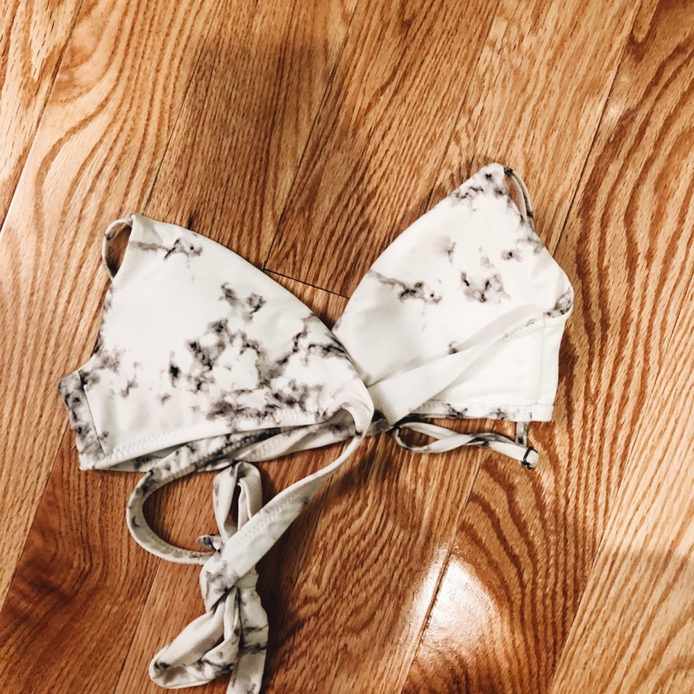 criss cross marble bikini